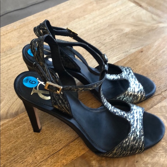 EUC - VC Signature by Vince Camuto back and gold metallic t-strap heel Sz 6 - Picture 4 of 8